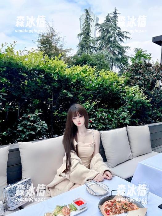 155.fun的收藏夹越长越无底洞，怎么回事？我确认自己不是在游戏中了吗？