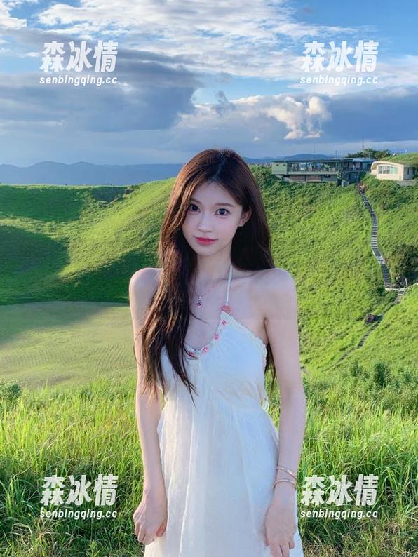 每天看“www.17”网址，听说十个瓜能填饱我的好奇心。