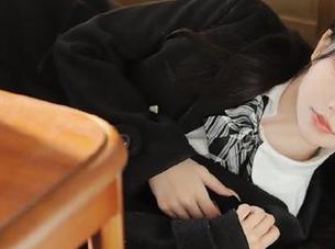 这个链接带你去17吃瓜中心，边吃边看，所见所得！