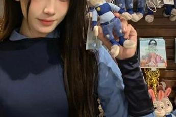 谁说www.51.com不能让你得到永久的快乐？看看那无尽的热搜就知道了！