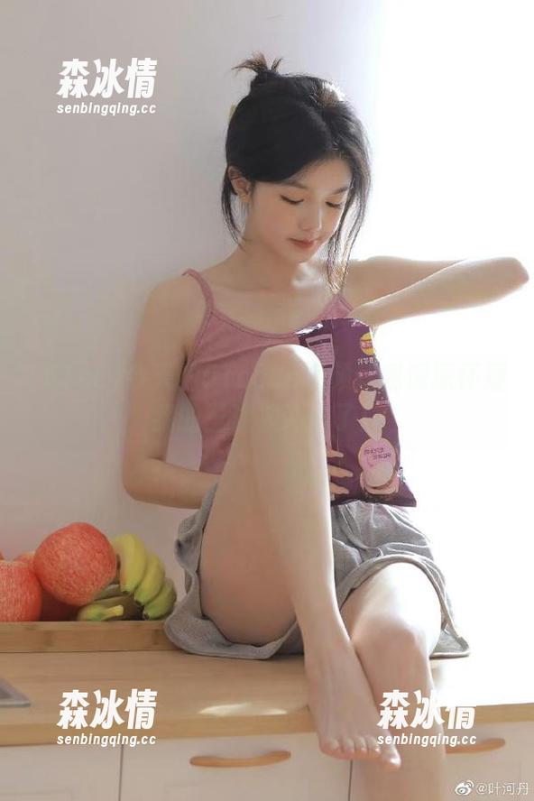 今天的51cccn视频让我深深怀疑我的三观被冲击了！