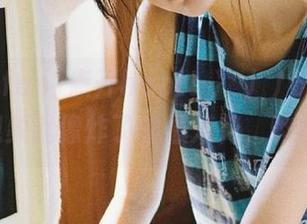 点开hpptt ://51cg.fun，视频就像炸了的爆米花，哗哗哗！