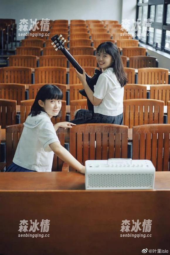 51吃瓜网苹果版，竟然让我怀疑“在线观看”后的反应该是什么水平…