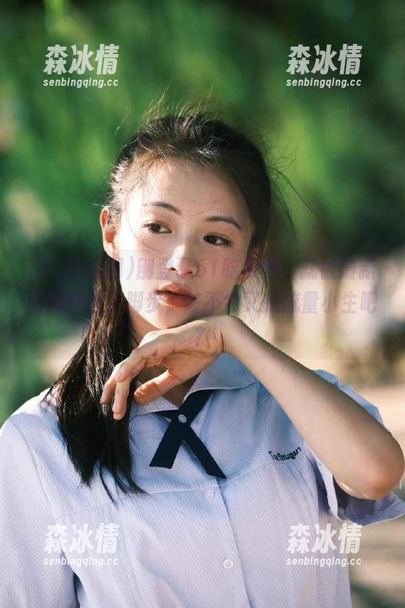 51吃瓜网 刚登录51吃瓜网,就被最新绯闻绊住了脚步,该不会又是流量小生吧?