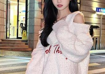 51热门苹果版：吃瓜视频其实是某些人的生活写照，真的假的！