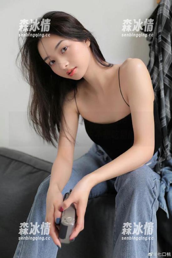 观看！在“91cg.one”上我发现了爱豆的秘密，再也不想吃别的瓜了！
