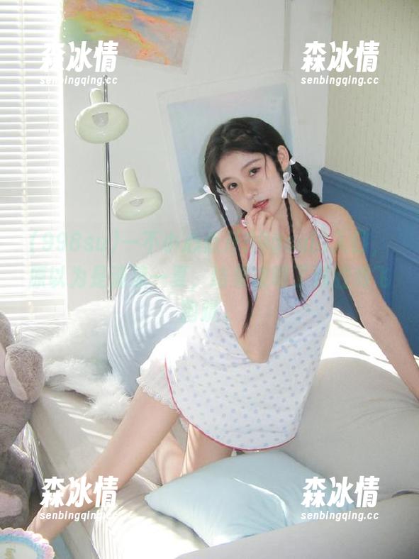 一不小心点开998su的入口，原以为是清凉一夏，结果被喂了满腔鸡飞狗跳。