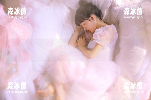 www.17 永久的吃瓜体验,www.17kanzb.com称你为“忠实围观群众”