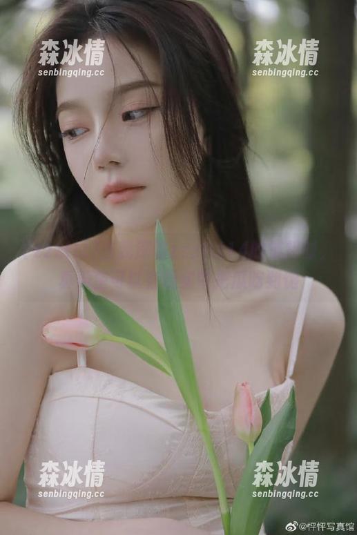 zzzttt 当我深陷zzzttt14的链接时,真希望可以在现实中把瓜吃到饱