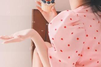 九一吃瓜在线：逻辑是什么，我只想吃瓜并享受这种“异世界”的感觉。