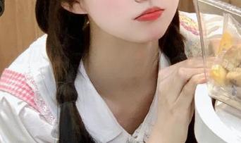 五一吃瓜直达，真是的，娜娜的日常太让人心动了！