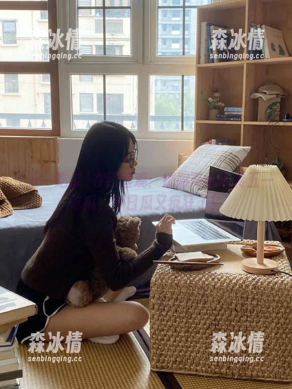 五一吃瓜 在线围观:娜娜带你玩转五一吃瓜,今日瓜又疯狂了!