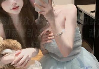 更新！五一吃瓜群众发现，某个瓜竟然引发了全民热搜，背后真相好戏连台！