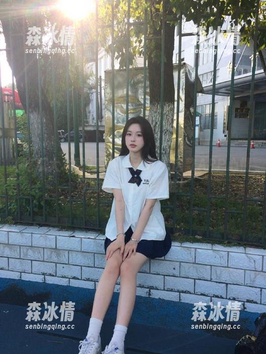 吃瓜大本营 吃瓜大本营:这款APP心情好就想一路瓜到底!