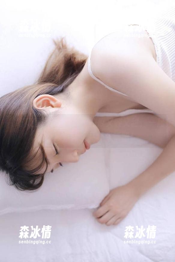 首页今天的瓜又酸又甜，一起在吃瓜直播上品尝生活吧！