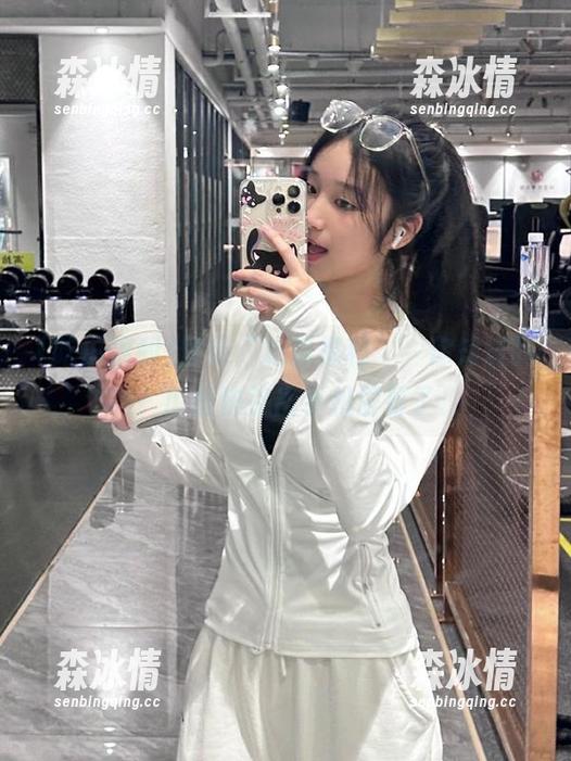 登录“吃瓜福利”，你知道的吗？瓜都快挤出手机屏幕了！