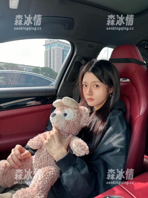 吃瓜网 在线吃瓜网苹果版,嗨!听说瓜田有点意思,你来瞧瞧没?