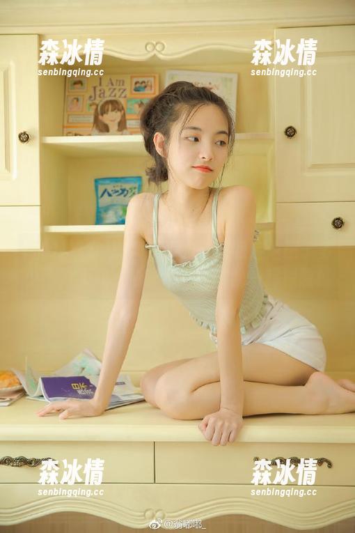 黑料吃瓜 黑料吃瓜的入口到底埋藏了多少不为人知的秘密?快来和我一起探险!