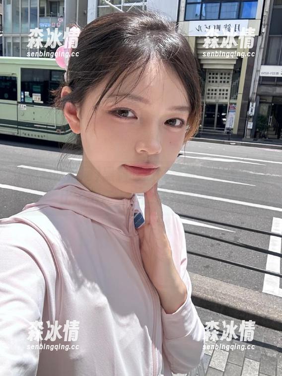 黑料吃瓜网导航，在线观看比追剧还上头的精彩瞬间！