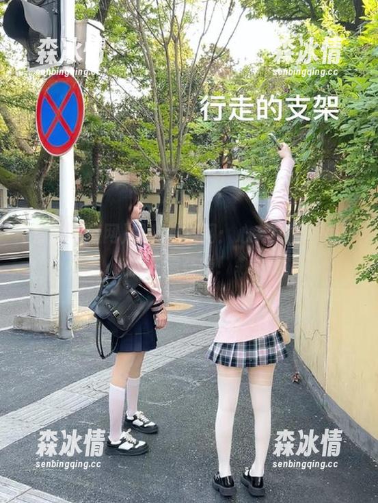 黑料吃瓜网 黑料吃瓜网:心有灵犀,瓜田生意在线!