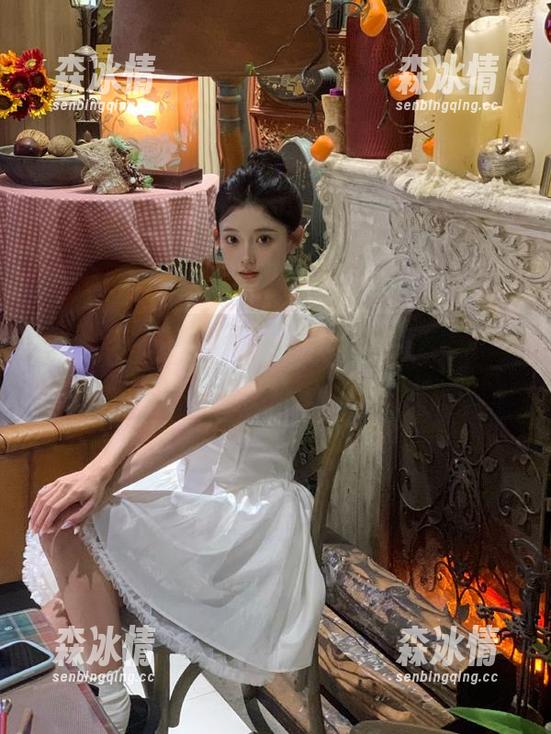 黑料正能量 跟着黑料正能量走进传送门,看看吃瓜俱乐部里的人事儿!