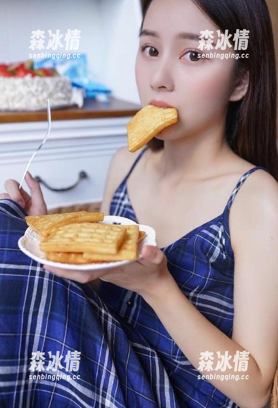 黑料网 当吃瓜变成艺术:探访黑料网的奇妙入口!