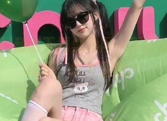 随时下载黑料网，不打烊的吵闹场所，快来围观！