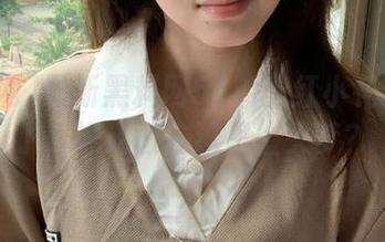 最新黑料网51：当红小花又有事了，谁还敢在这里上头梦？